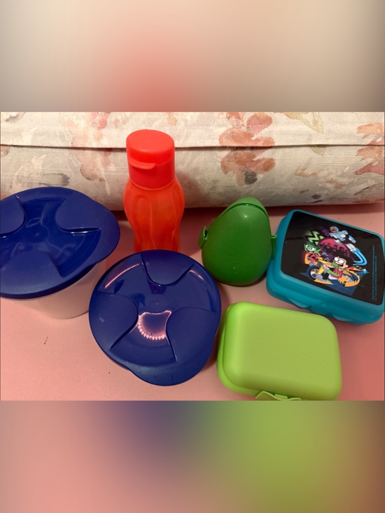 Tupperware Other - Tupperware Lot